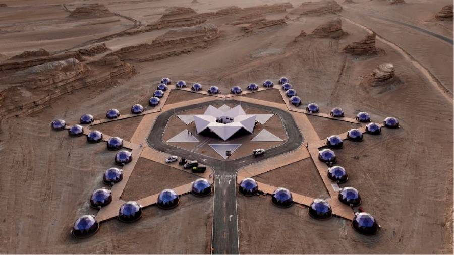 火星移民预演场——模拟外星环境的极端生存训练柳北区户外野奢帐篷实验项目